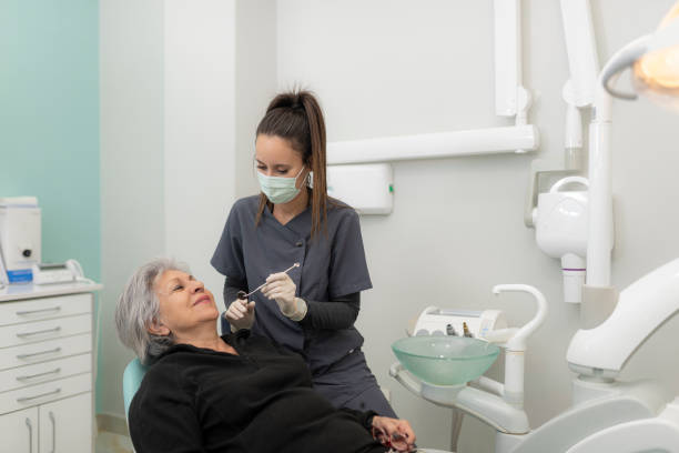 Best Cracked Tooth Emergency Dentist  in Shelbina, MO